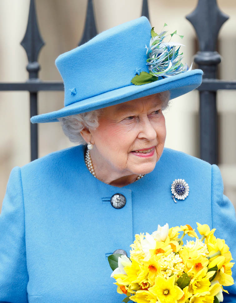 The Royals 1.4: The Queen burns down a distillery