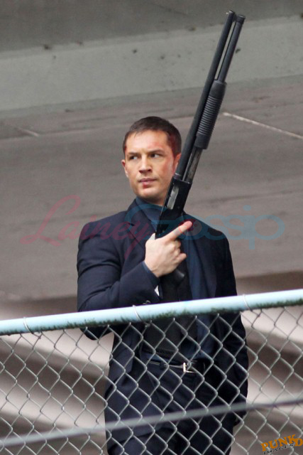 Two boys to the rescue