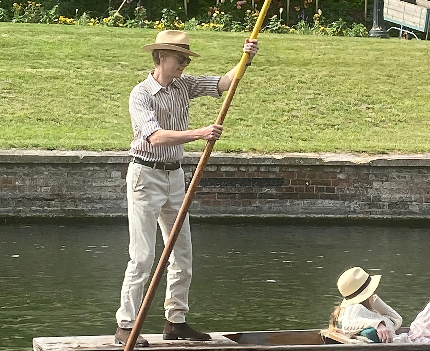 Thomas & Talulah go engagement punting