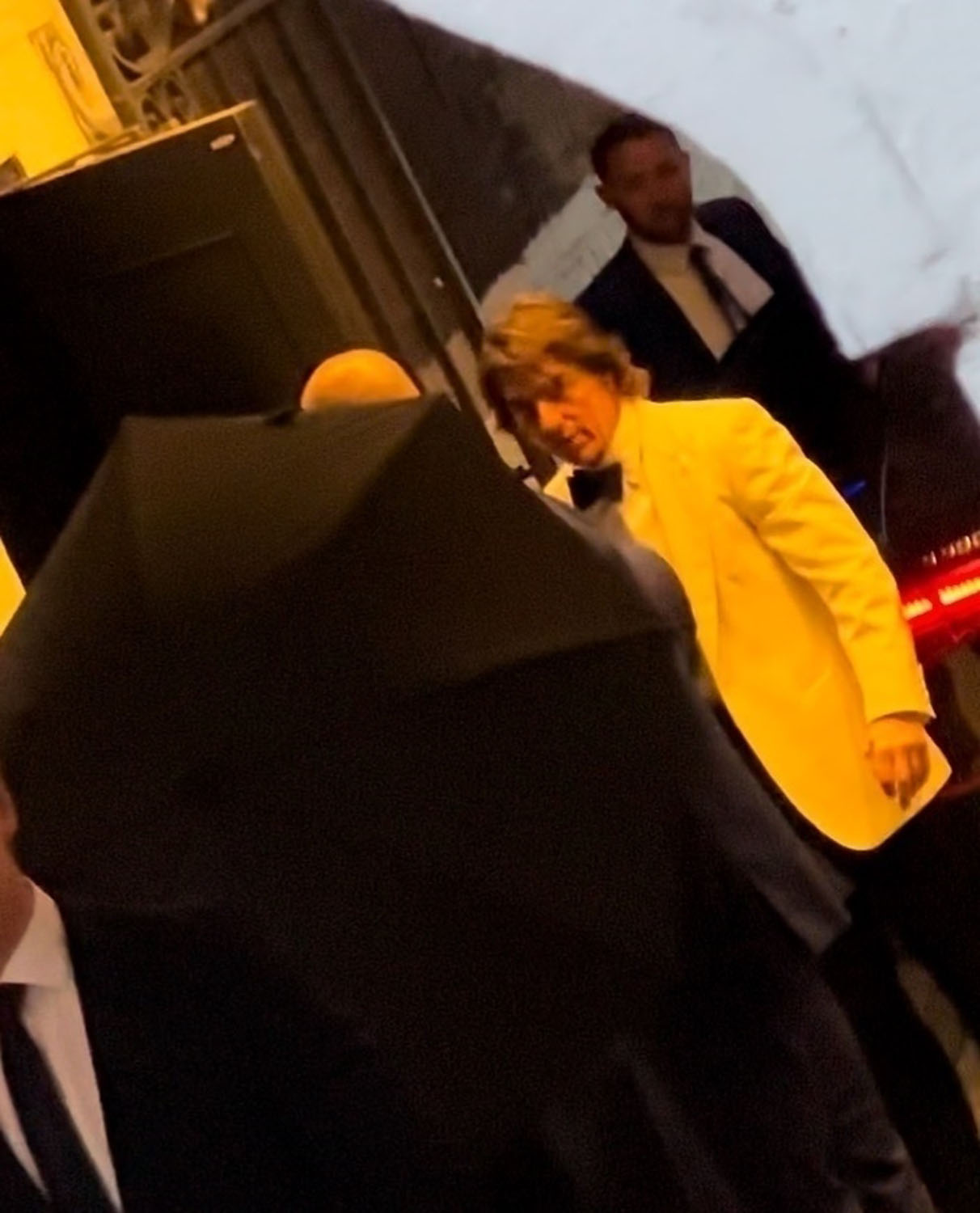 TomAna is socialising now