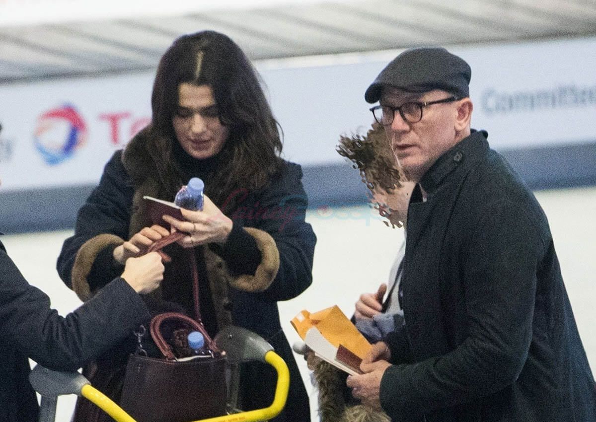 Rachel Weisz & Daniel Craig are fine