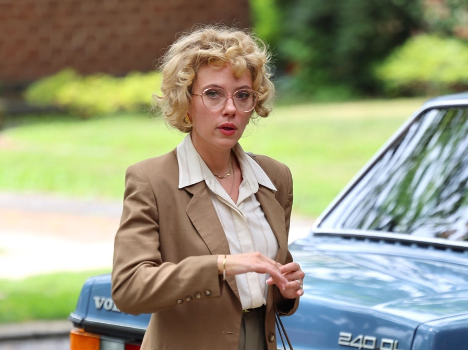 Scarlett’s victory wig