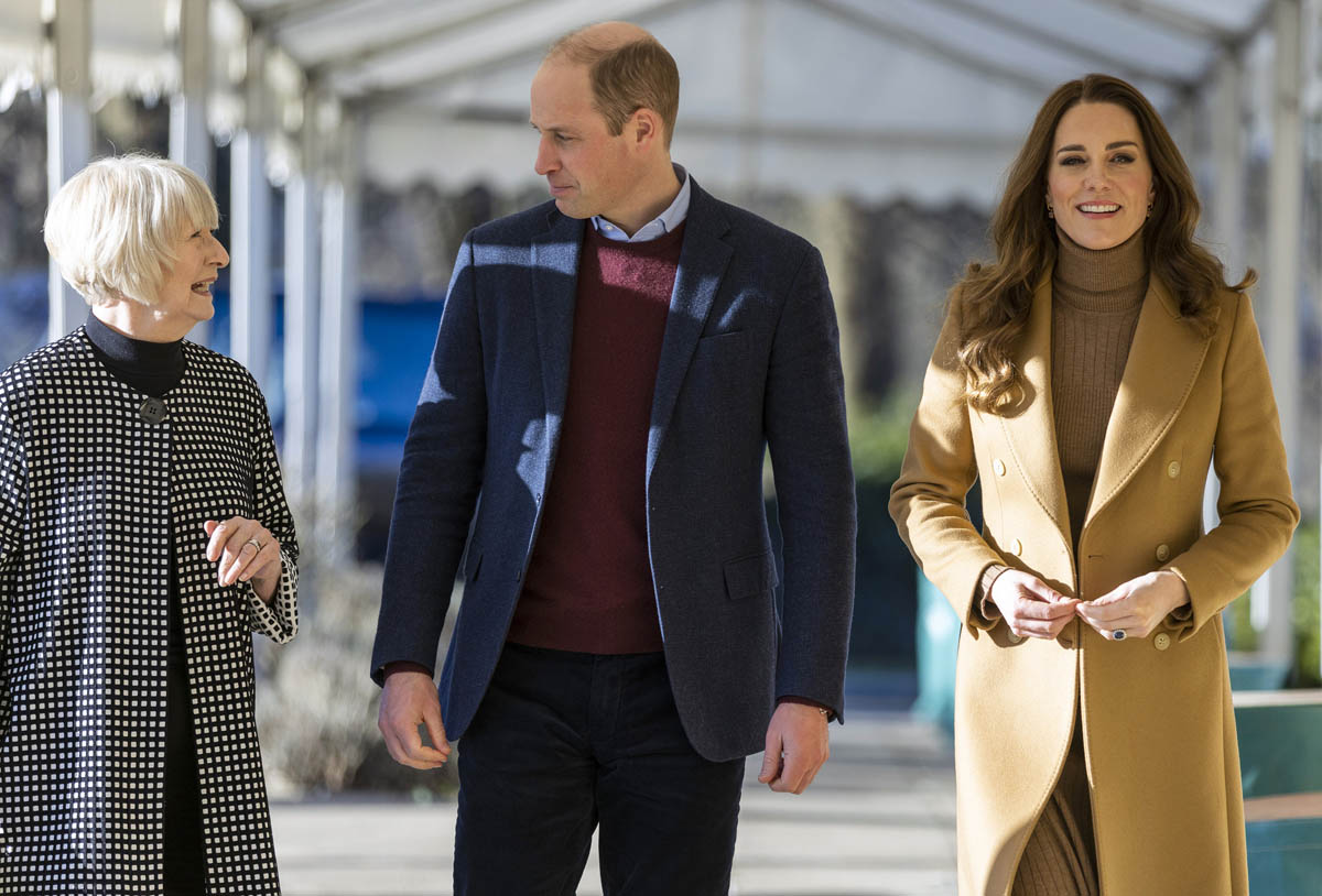 Will and Monochrome Kate visit Healthcare Workers