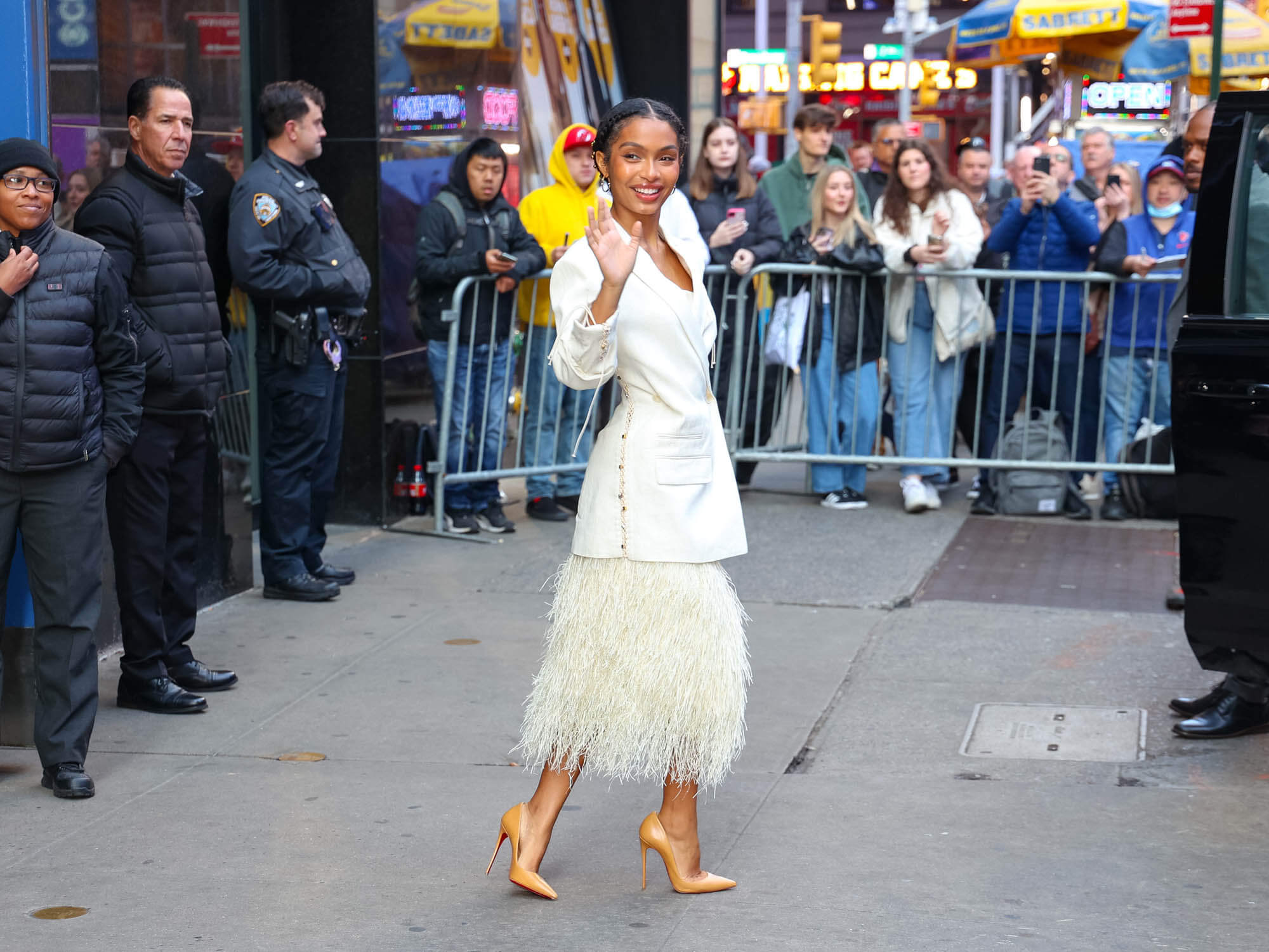 Outfits of the Week: Yara and Natasha