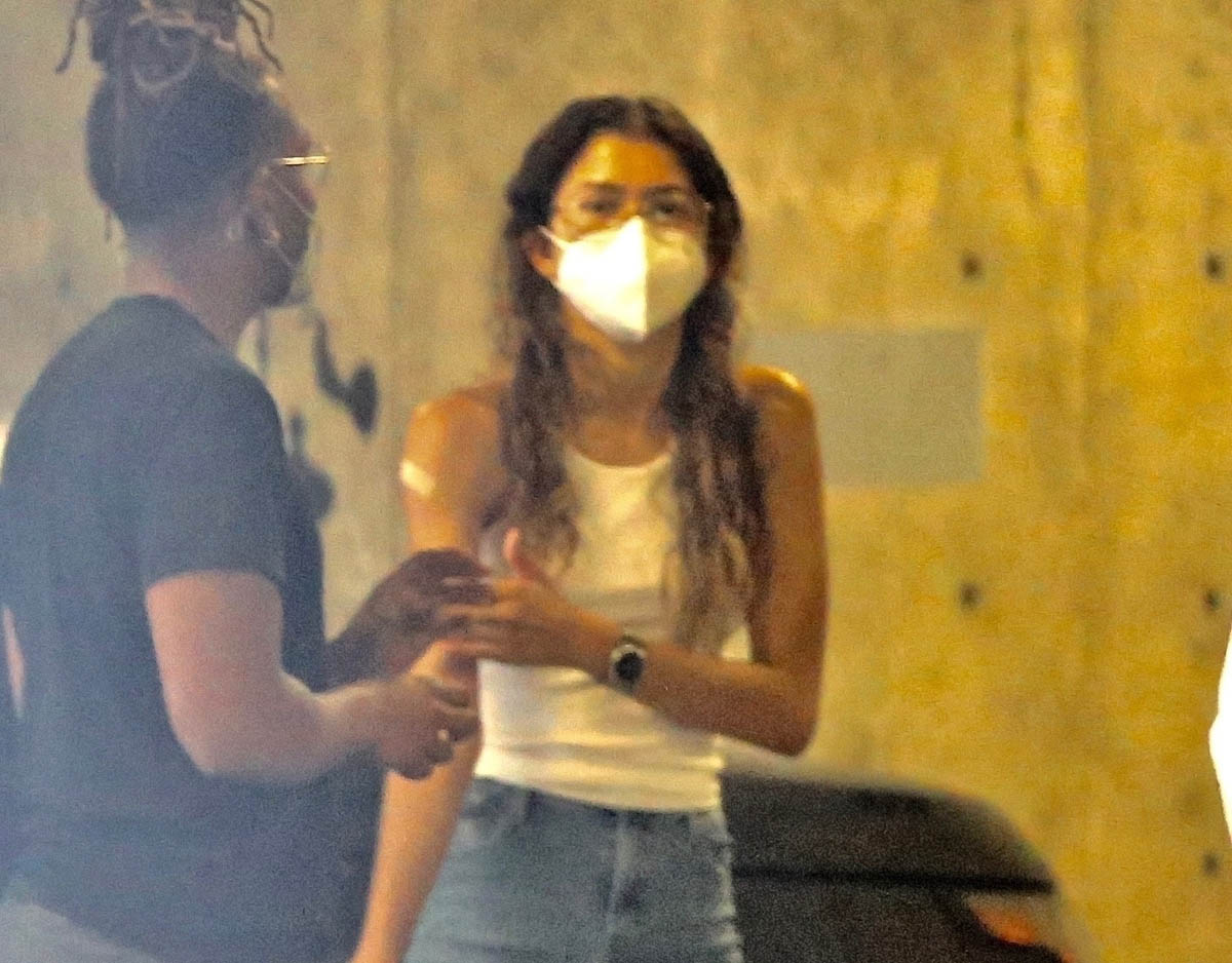 Zendaya’s “Best Life”: the Vaccinated Life