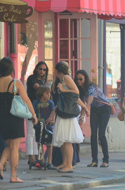 Zoe & Bradley back together?