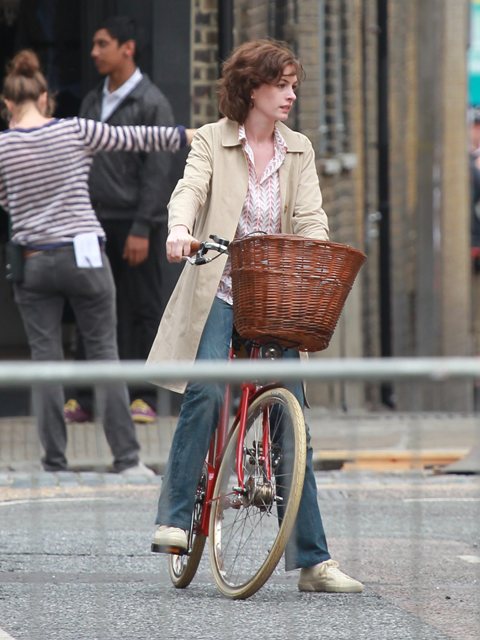Anne wins Emmy, rides bike