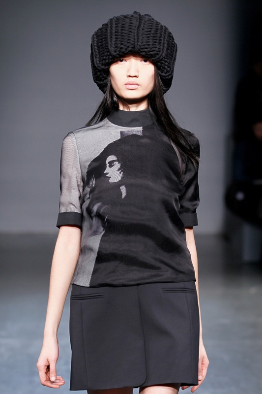 NY Fashion Week: Victoria, Victoria Beckham F/W 2013