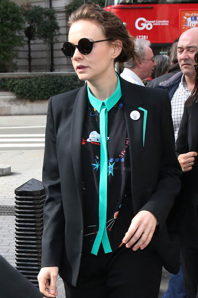 Carpets & Candids: Carey’s shirt and blazer combination