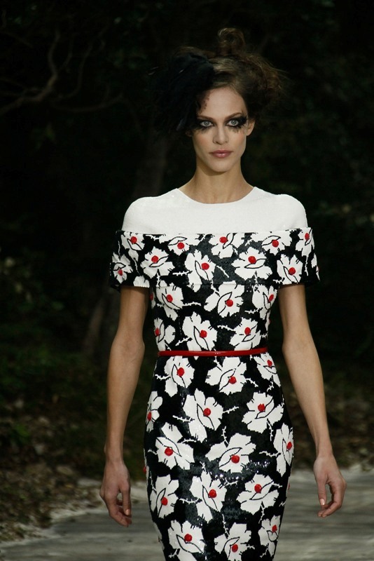 Paris Haute Couture Week: Chanel SS2013