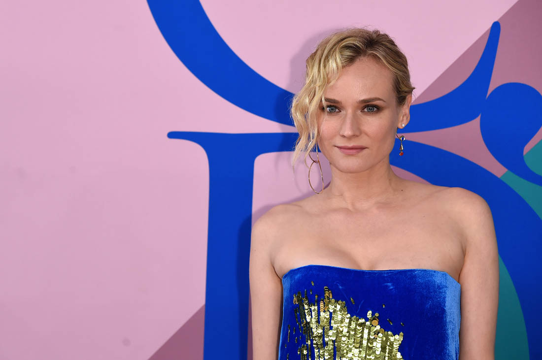 Carpets & Candids: Diane’s blue velvet