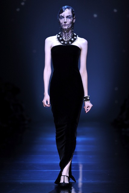 Paris Fashion Week: Armani Prive F/W 2013