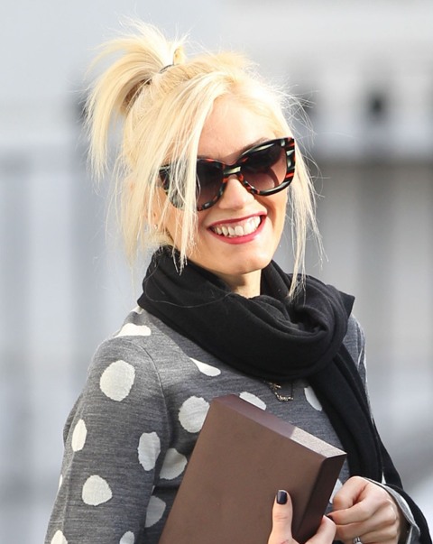 Carpets & Candids: Gwen Stefani’s polka dots