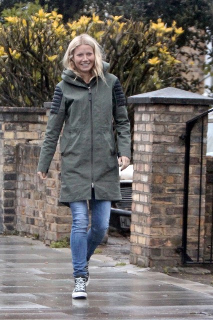 Sasha Finds: Gwyneth Paltrow’s raincoat