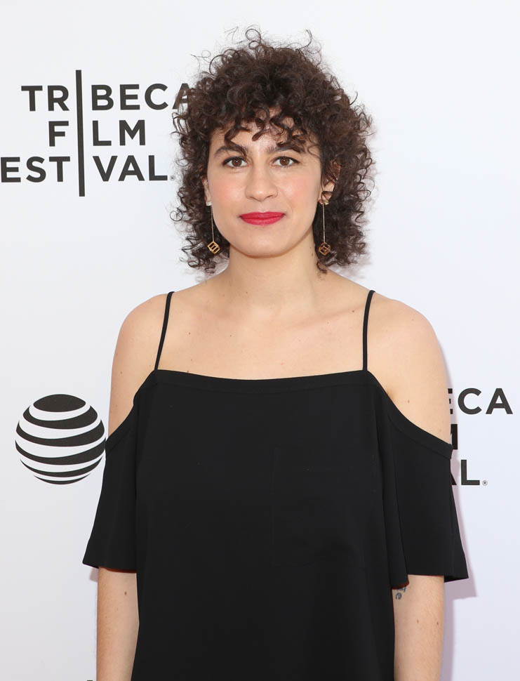 Carpets & Candids: Ilana’s open shoulders and springy hair