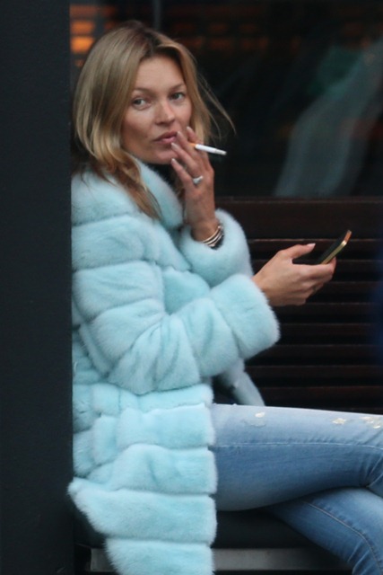 Carpets & Candids: Kate’s blue puffy coat