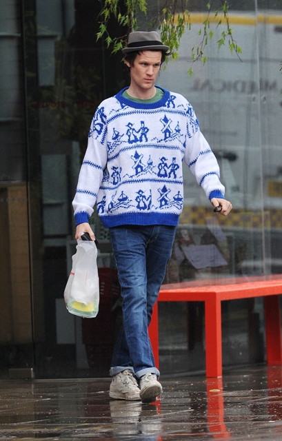 Carpets & Candids: Matt Smith’s sweater