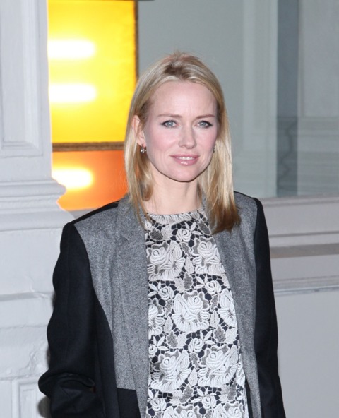 Carpets & Candids: Desiring Naomi’s shoes