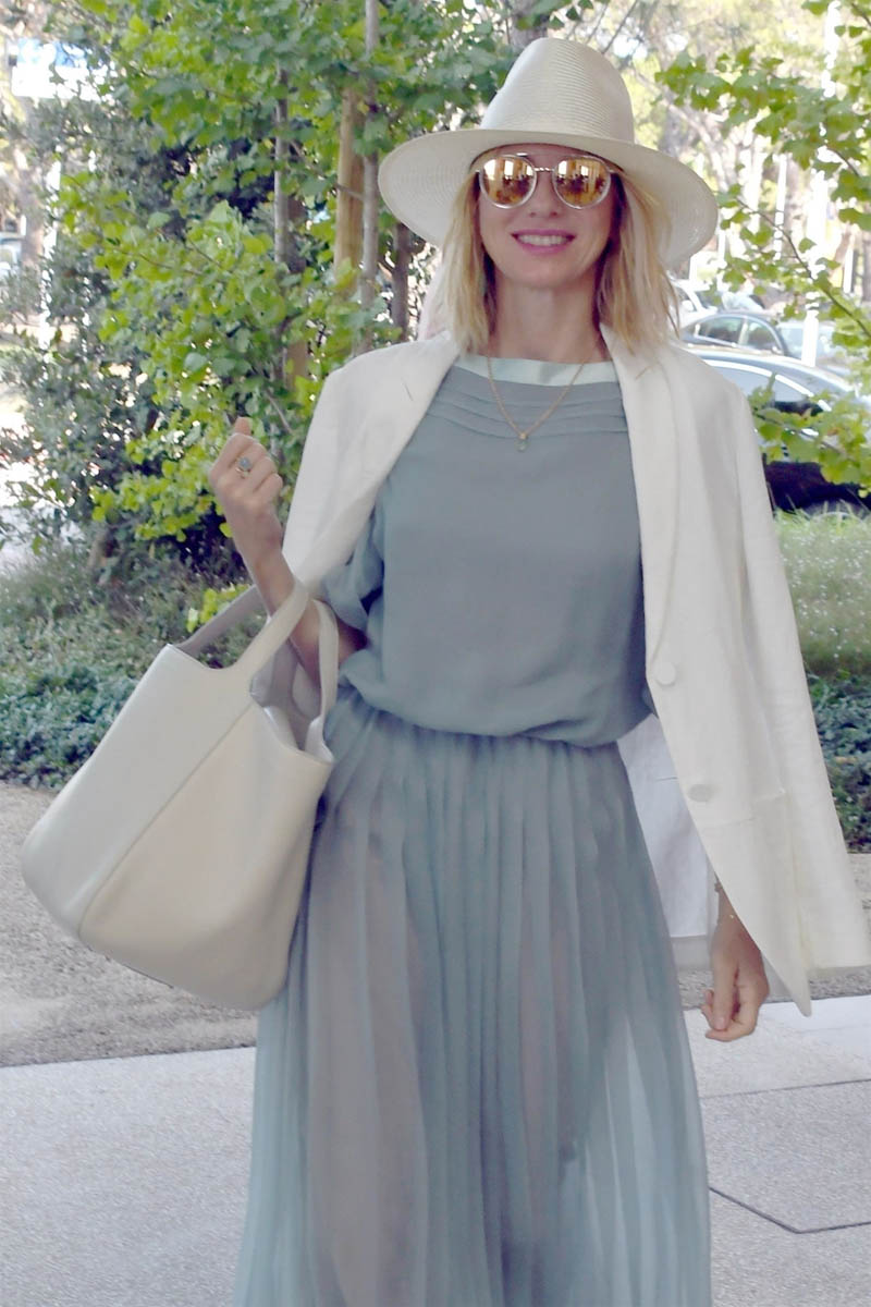 Carpets & Candids: Naomi’s Venice arrival