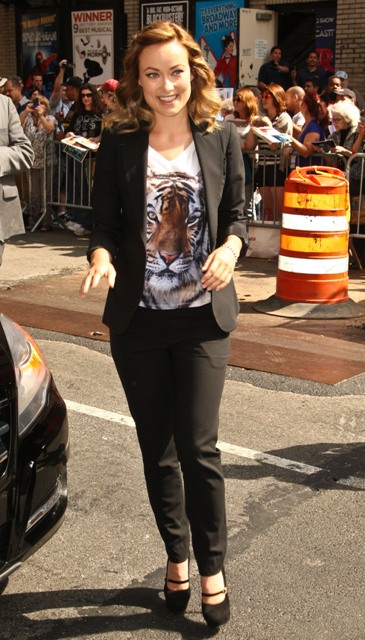 Carpets & Candids: Olivia Wilde's tiger shirt