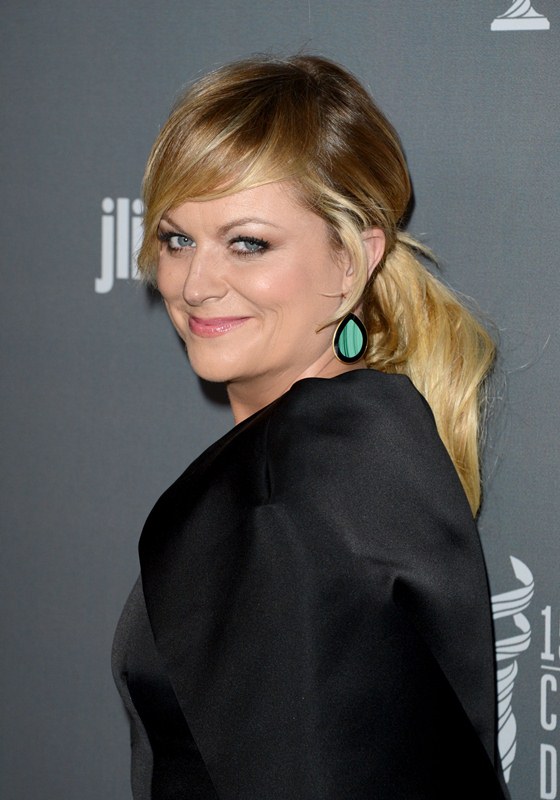 Carpets & Candids: Amy’s black cape