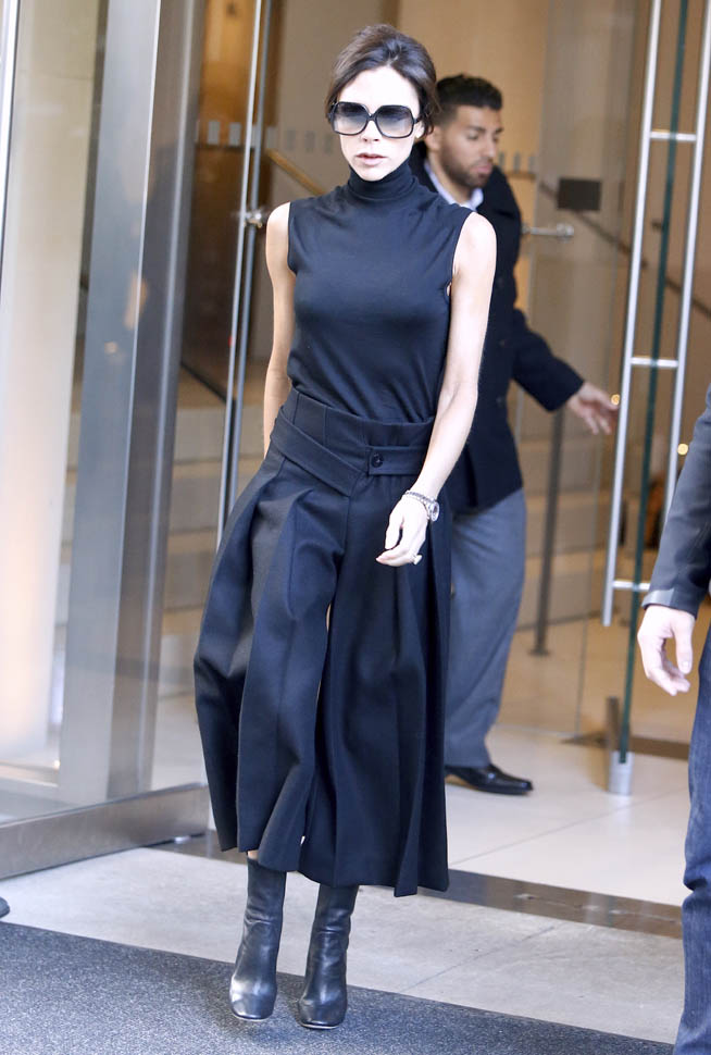Carpets & Candids: Posh’s wide black pants
