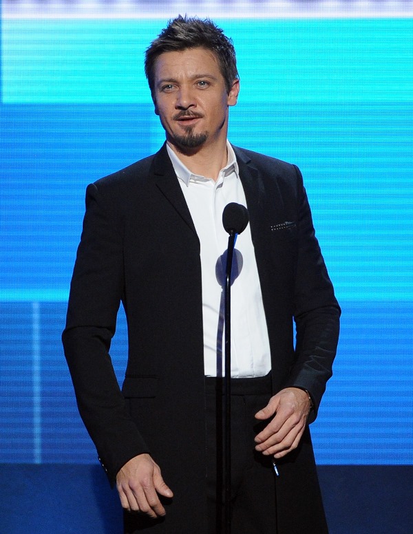 Carpets & Candids: Renner's long jacket