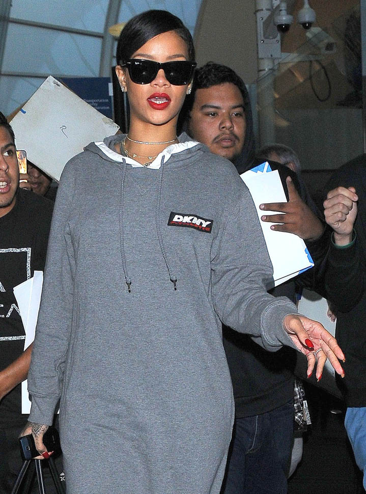 Carpets & Candids: Rihanna’s sleeper dress