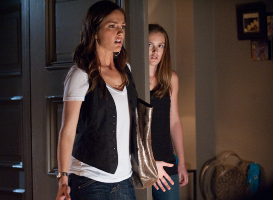 Dating site fake-out, style thief, & dream jobs