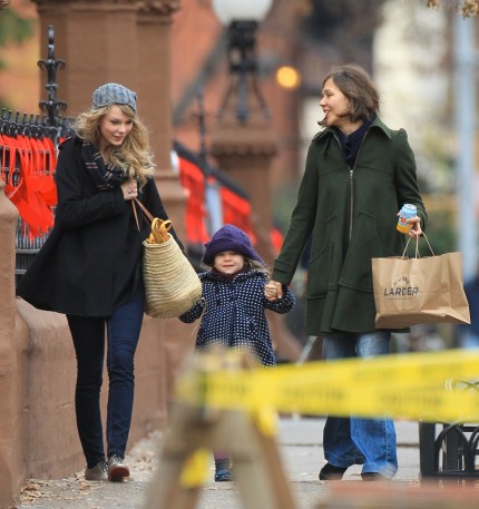 Sasha Answers: Should I move on my best friend’s brother?