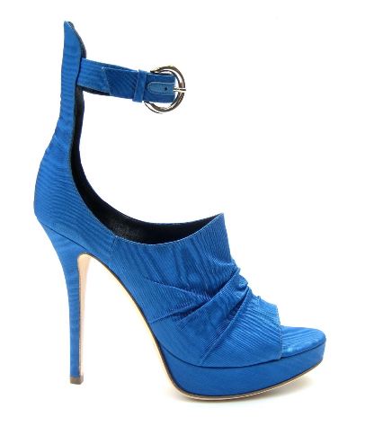 Wedding blues, nude dresses, coral lips