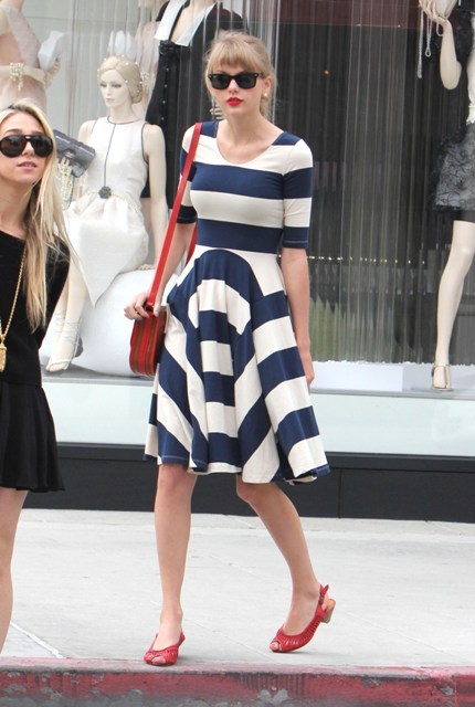Sasha Finds: Taylor’s striped dress