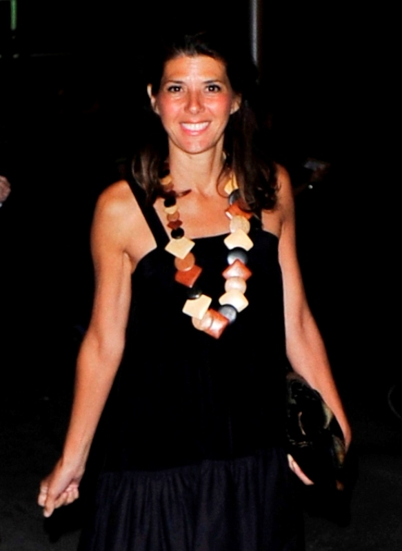 Carpets & Candids: Marisa’s loose black dress