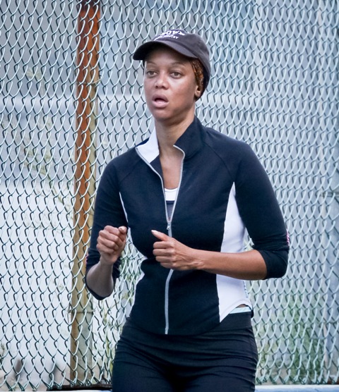 Smutty Fitness: Don’t want to get too muscular