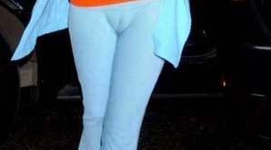 guess%20the%20camel%20toe.jpg